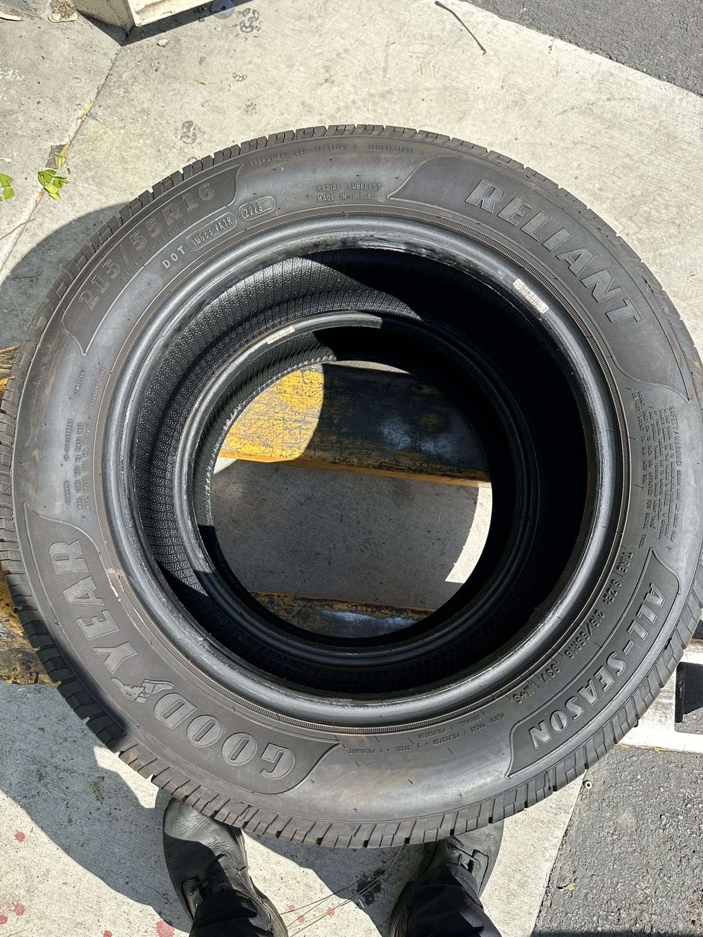 2 Goodyear 215 55 16