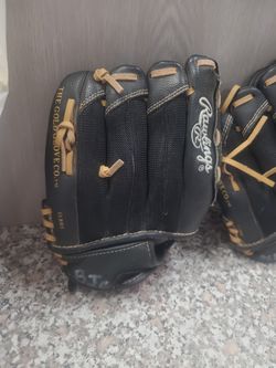 The Gold Glove