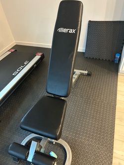 Adjustable Weight Bench - Merax