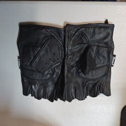 Fingerless Riding Gloves 