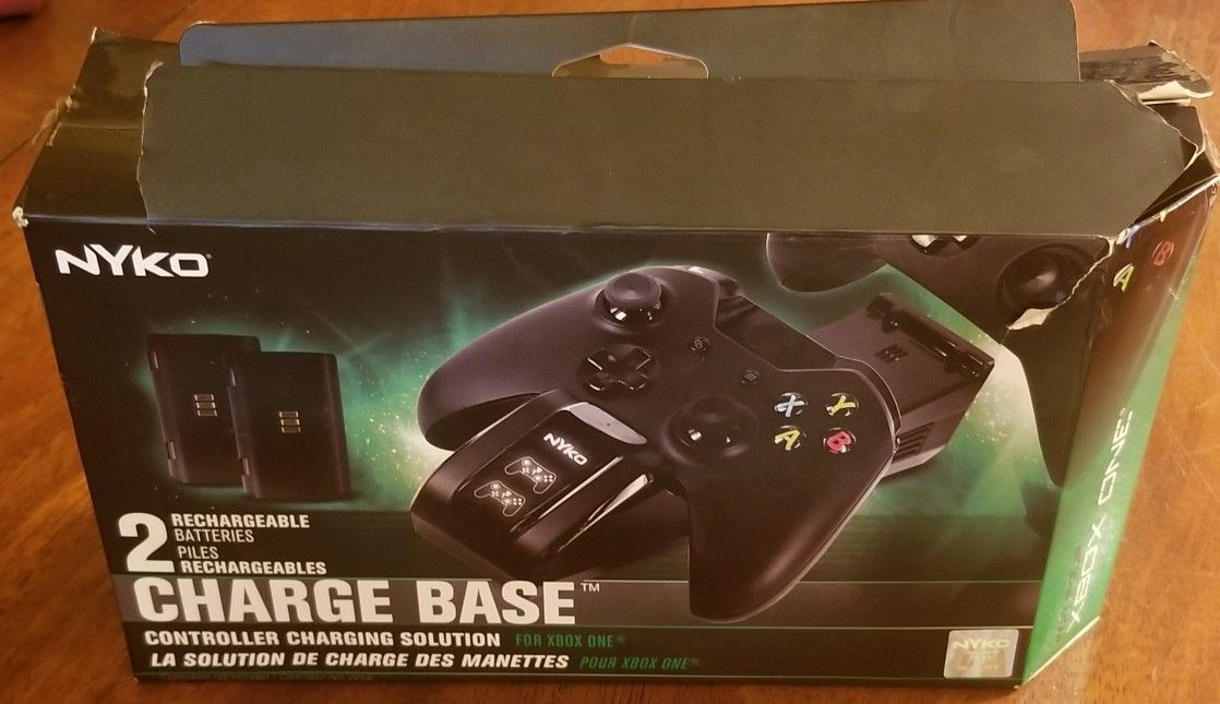 Nyko 2 charge base xbox one brand new