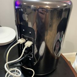 2013 Mac Pro 6,1 Intel Zion E5- 64  GB RAM