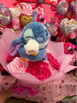 Hello Kitty flowers bouquet