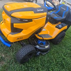 Riding Mower Cub Cadet With Bagger New 