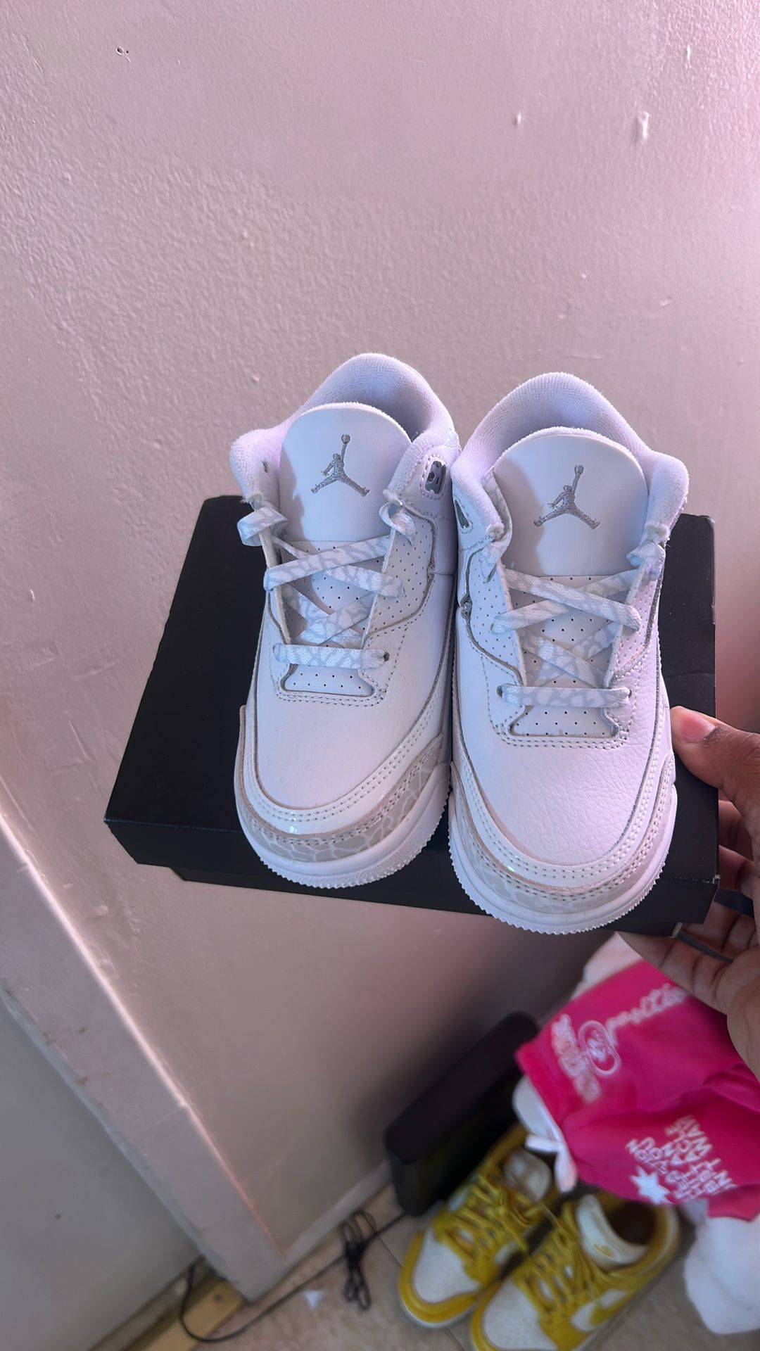 Jordan’s 3s 9c Boy Shoes