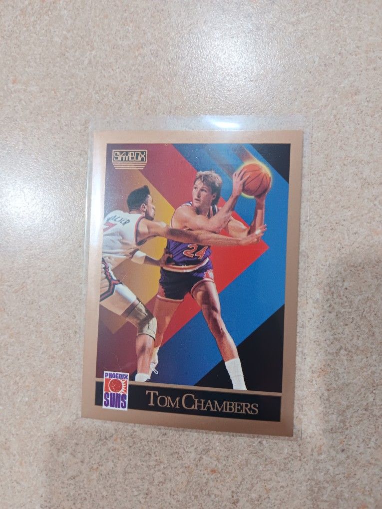 Phoenix Suns Legend, Card In Near Mint Condition. Asking $5. Please Check Out All My Stuff. Thank You 😁