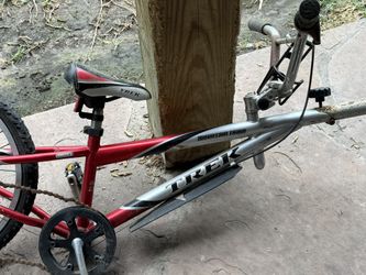 Trek Mountain Train Kids Tag Along Bike