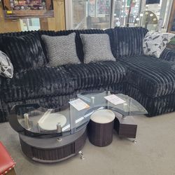 Ashly Sectional sofa set $1299