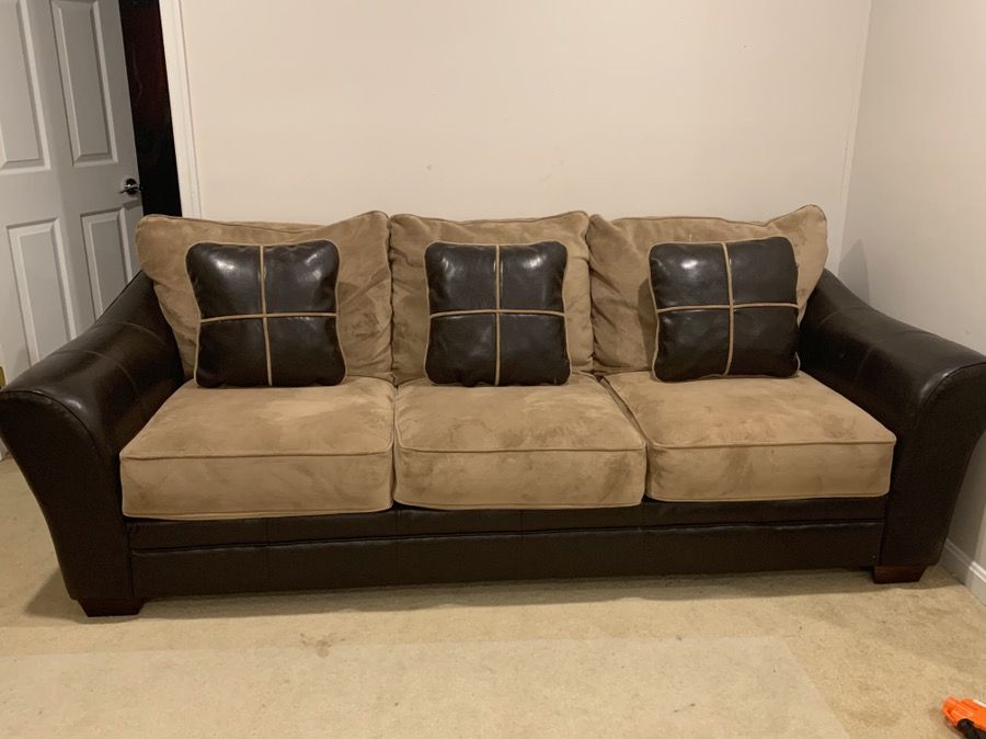 !!!Furniture Set With Coffee Table and Two Side Tables!!!