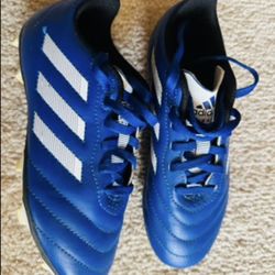 Size 2 ADIDAS blue white soccer cleats boy youth EUC excellent condition