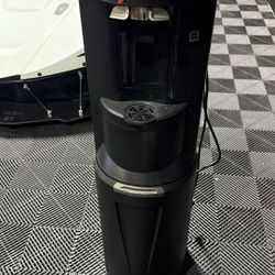 Water Dispenser for Home or Office/ Crystal Mountain STF-M2KHK1C Storm Bottom Load Cooler H/C