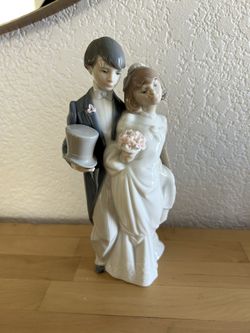 Lladro Wedding Bells Figurine