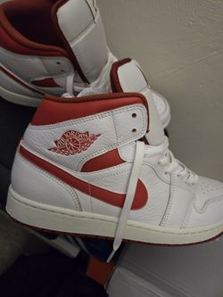 Jordan 1 New