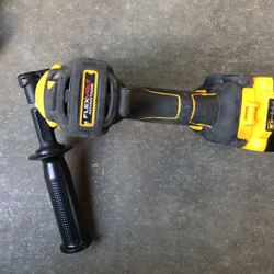 Dewalt 20 V Flexvolt Hammer Drill + 4Ah Batery
