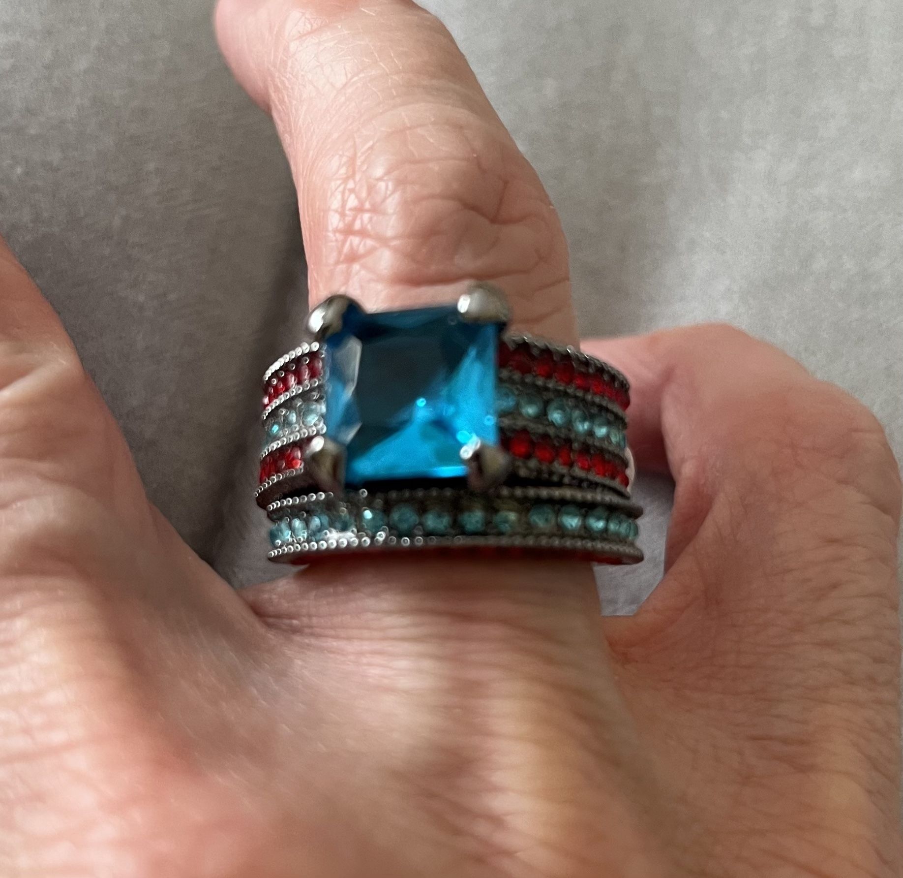New 2 piece blue sapphire wedding ring size 7