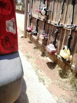 Lawnmowers  &  Edgers