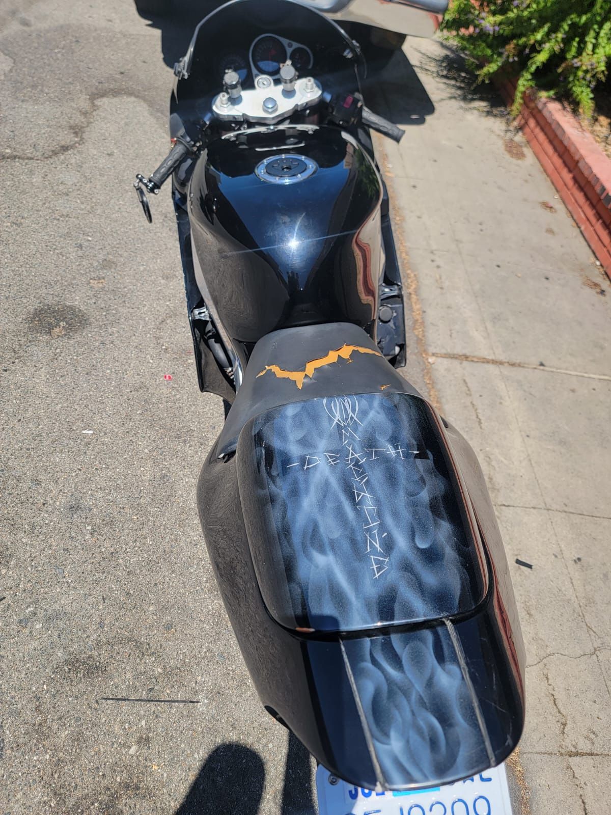 1997 kawasaki ZX7R for Sale in Los Angeles, CA - OfferUp