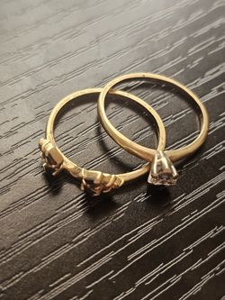 Interlocking Wedding Rings