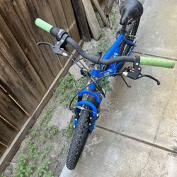 Kids bike