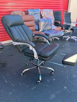 Black Leather Executive Office Chair with Footrest