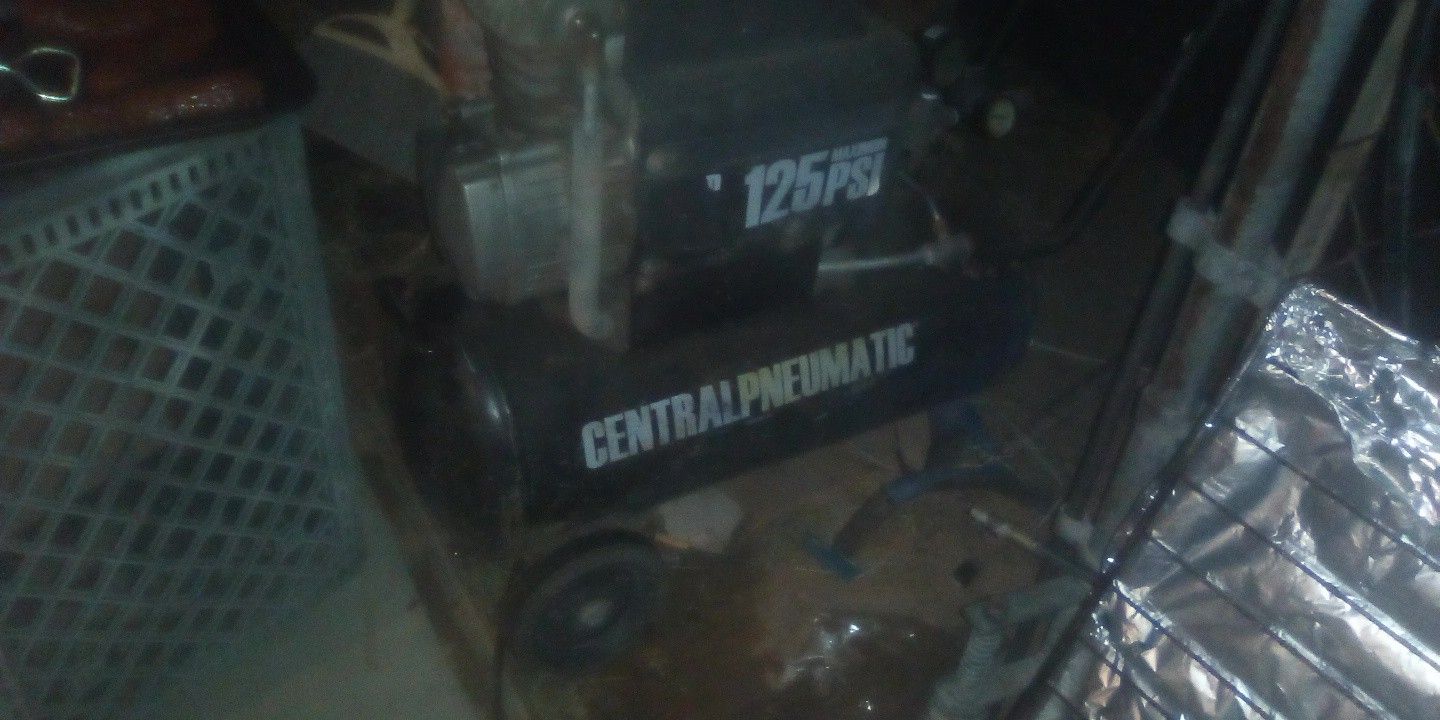 Air Compressor 