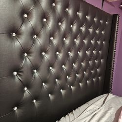 Queen bed frame mattress