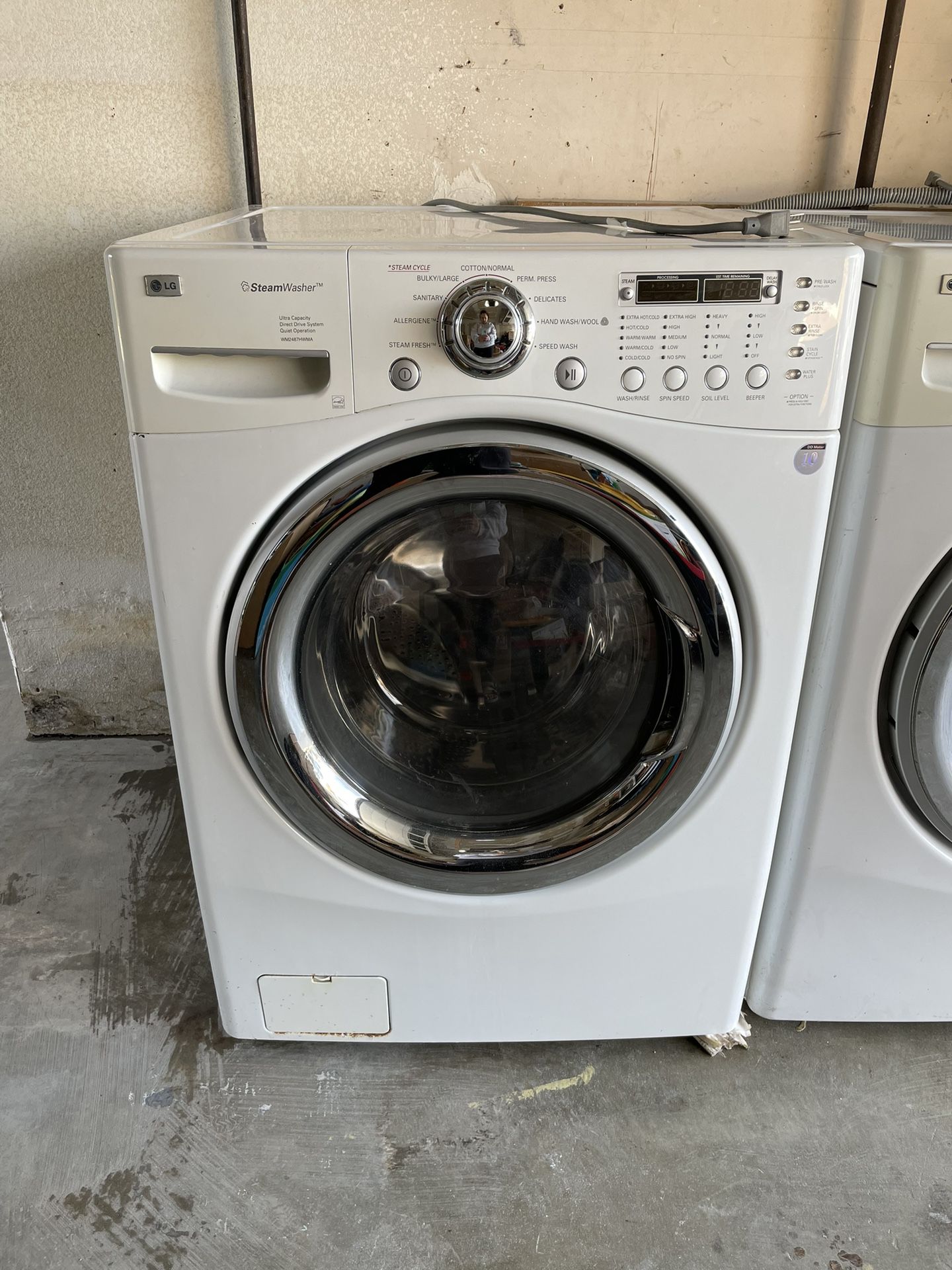 LG washer and dryer