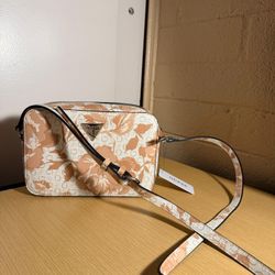 New, authentic Guess bags (store originals) and some perfumes for sale.
