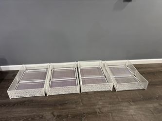 Under-bed strorage drawers