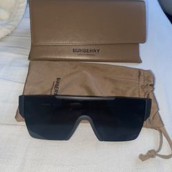 Burberry Men’s Sun Glasses 