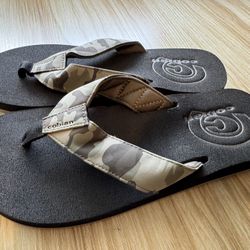 Cobian Unisex Sandals 