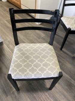 4 Kitchen Chairs