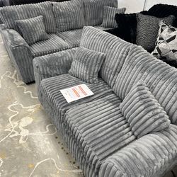 Free delivery couch and loveseat!
