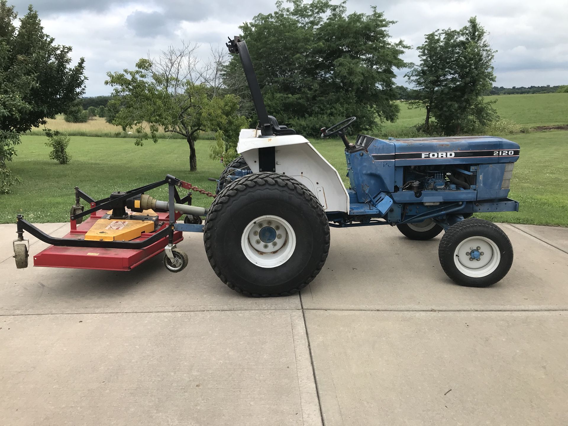 F/S: Ford 2120 Tractor with 60” Finish Mower and Turf Tires