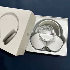 Airpod Maxes