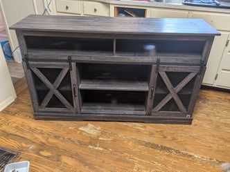 Country style TV stand