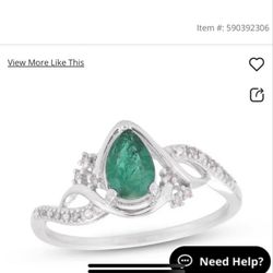 White Gold 10K Emerald Ring