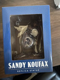 Sandy Koufax Replica Statue