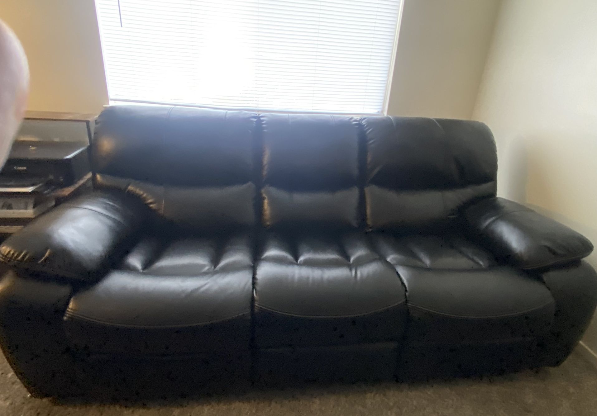 Bobopedic Avenger Black 89'' Power Reclining Sofa with USB Port 89"W x 37"D x 39"H