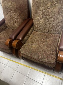 Two Separate Luxury Recliner
