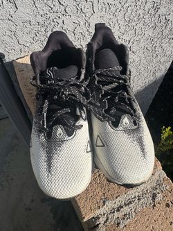 Kids football cleats 3Y