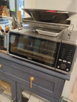Ninja 10-in-1 toaster oven and air fryer