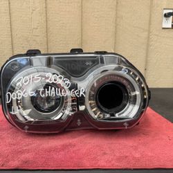 2015 2016 2017 2018 2019 2020 2021 2022 2023 DODGE CHALLENGER LEFT SIDE HEADLIGHT OEM USED 