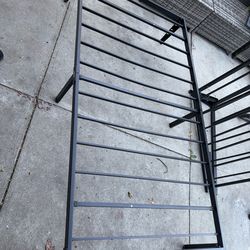 2 Twin Bed Frames