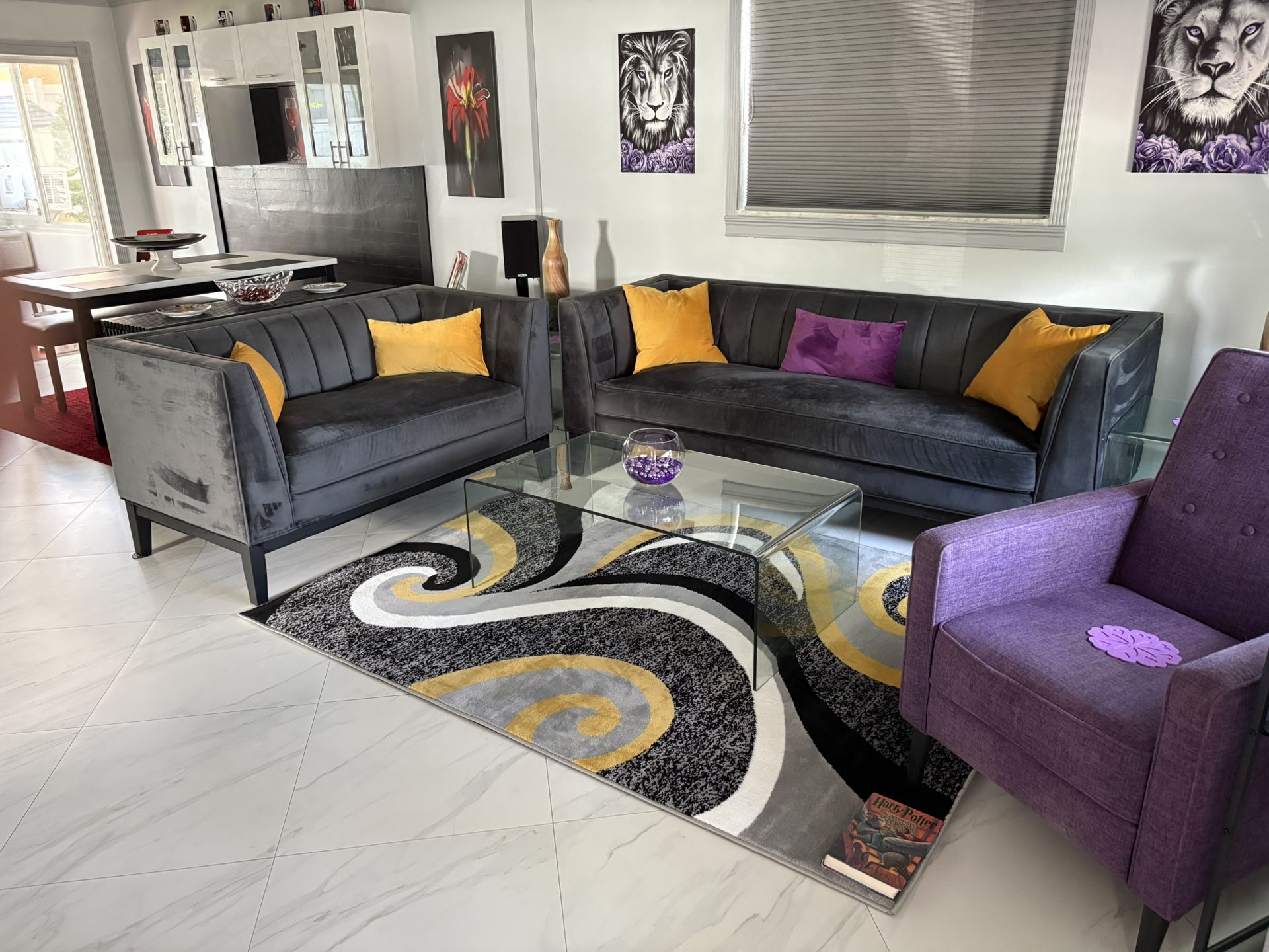 Coffee table, solid glass