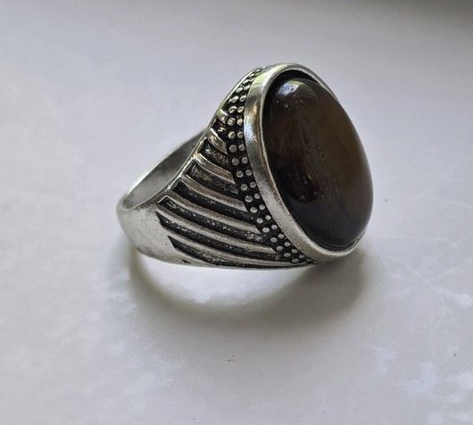 MENS NEW SIZE 9 TIGEREYE TITANIUM FOREVER WEAR SILVER EMBOSSED RING