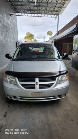 2005 Dodge Grand Caravan
