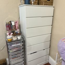 8 Drawer Dresser NEW