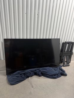 65” TCL TV