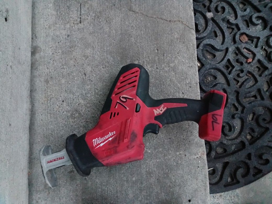 Milwaukee M18 Hackzall
